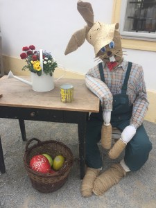 01007a_2017-04-15_SCHLOSSHOF_iPhoneIMG8622_Ostermarkt_osterhase