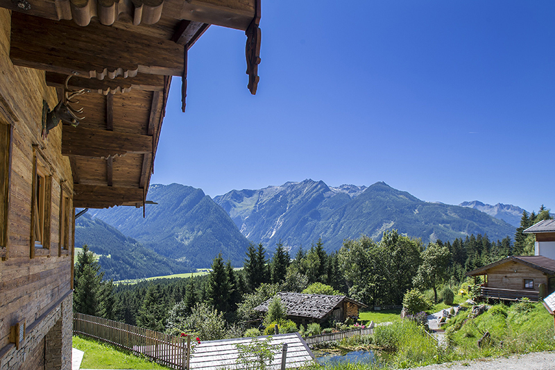 panoramaausblick_auf_die_berge_c_photoart_reifmueller_naturdorf_oberkuehnreit